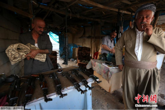 战争与和平--探访伊拉克武器市场--贵州新闻网